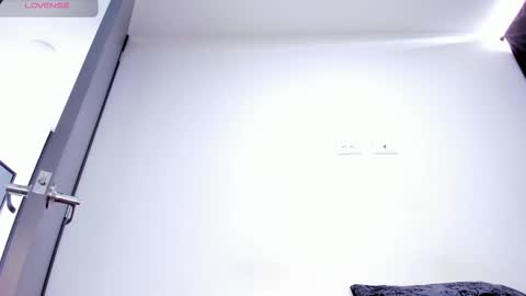 Kyle collinz online show from February 2026 09:46:02 PM