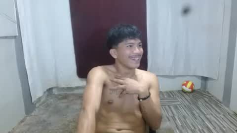 kyle_lourence online show from April 2026 02:26:01 PM