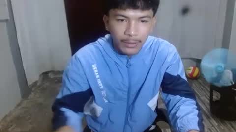 kyle_lourence online show from May 2026 05:56:01 AM