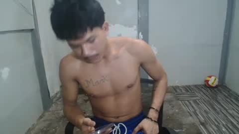 kyle_lourence online show from May 2026 01:47:02 AM