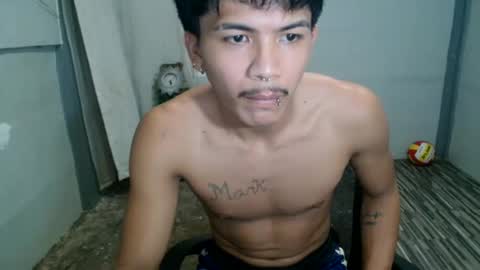 kyle_lourence online show from May 2026 11:06:01 AM
