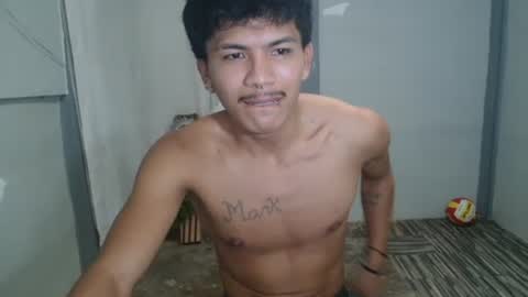 kyle_lourence online show from May 2026 04:17:02 PM