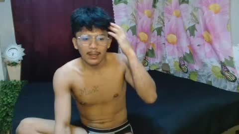 kyle_lourence online show from June 2026 09:27:01 PM