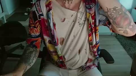 Snapshot of kyle_tattoo chatting on July 2026 08:30:02 AM kyle online show from July 2026 08:30:02 AM