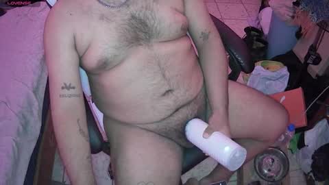 Snapshot of kyledonovvan chatting on October 2025 08:18:02 AM Kyle online show from October 2025 08:18:02 AM