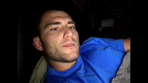 Snapshot of kylegotittt chatting on December 2024 04:39:02 AM Hotbody545 online show from December 2024 04:39:02 AM