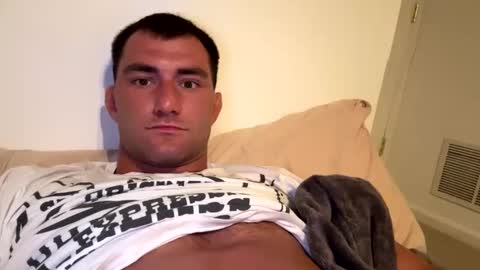 Snapshot of kylegotittt chatting on September 2025 03:10:01 AM Hotbody545 online show from September 2025 03:10:01 AM