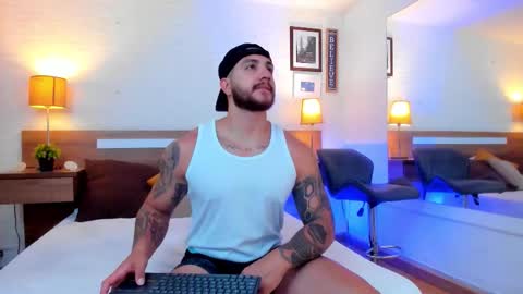 kylenorth_ online show from September 2025 11:37:01 AM