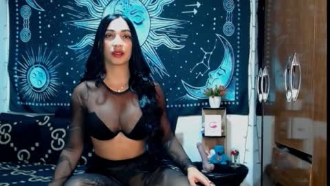 kylie online show from October 2025 07:46:02 PM