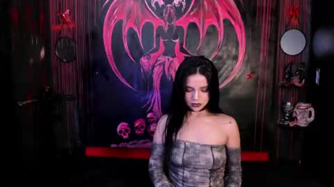 Snapshot of kylie_foxx1 chatting on July 2026 08:58:01 PM submissive demon Please help me to reach 500 thumbs up online show from July 2026 08:58:01 PM