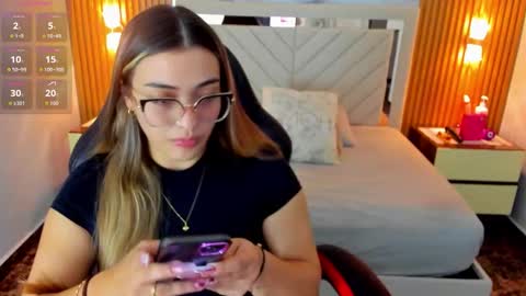  KYLIE  online show from September 2025 03:06:02 AM