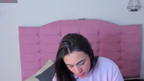 kylie_ls online show from October 2025 01:50:02 AM