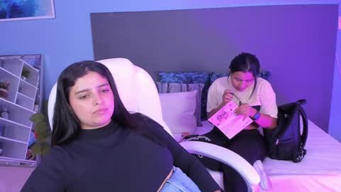 Kylie Reyes  online show from December 2024 08:15:01 PM