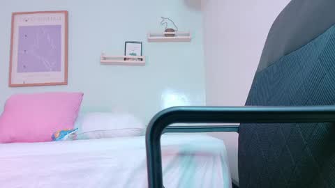 KYLIE  online show from April 2026 12:50:02 PM