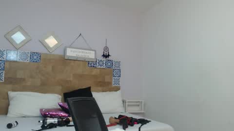 Melissa online show from November 2025 10:46:02 AM