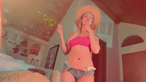   online show from March 2025 10:53:01 PM