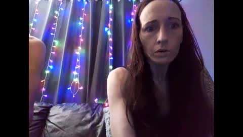 KylieKween online show from October 2025 05:29:02 AM