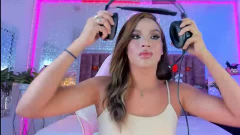 Kylie online show from October 2025 04:24:01 AM