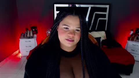 Snapshot of kym__x chatting on November 2025 12:53:01 AM kym online show from November 2025 12:53:01 AM