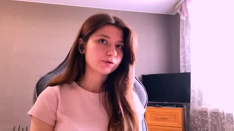 Kary online show from April 2026 12:30:02 PM