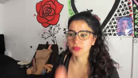 call me kim  online show from December 2025 01:00:01 AM