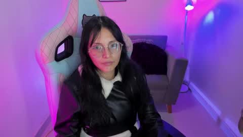 Kyomi online show from December 2024 12:50:02 PM