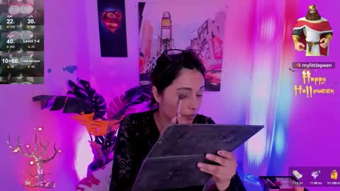 Kyomi online show from November 2025 02:50:02 PM