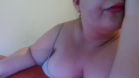 Snapshot of kyra_vex chatting on June 2026 08:34:02 PM kyra_vex online show from June 2026 08:34:02 PM