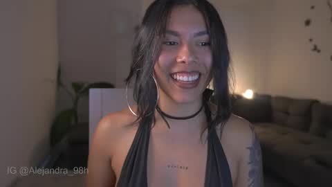 schedule 300 pm - 1100pm colombia time online show from February 2026 11:24:02 PM