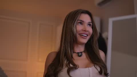 Kyssa online show from June 2026 06:35:02 PM