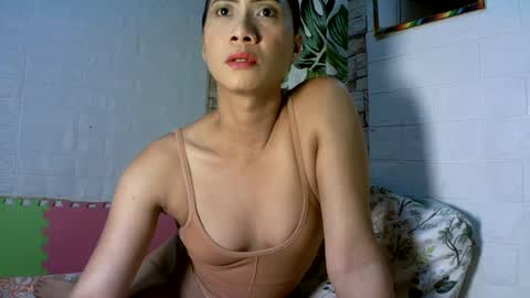 kyutshyne online show from January 2025 04:37:02 PM