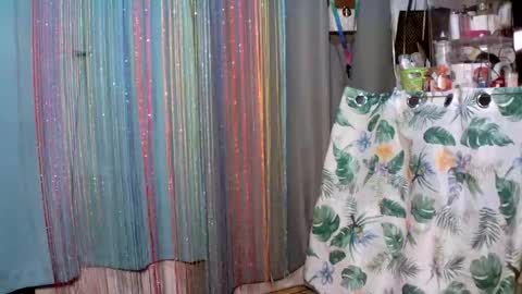 kyutshyne online show from March 2025 06:22:01 PM