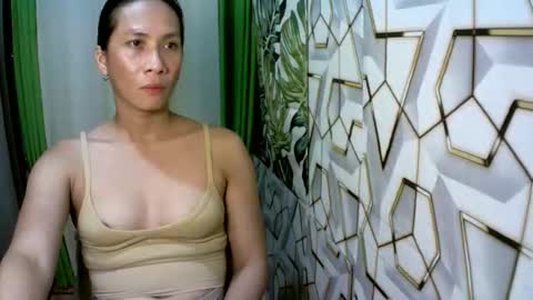 kyutshyne online show from April 2026 06:10:02 PM