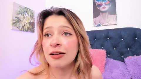 Kyvella Myric online show from October 2025 09:02:01 PM