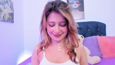 Kyvella Myric online show from October 2025 10:54:02 PM