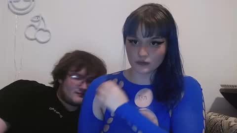 Lily online show from October 2025 04:10:02 AM