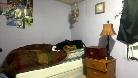 Lily online show from April 2026 01:00:02 AM