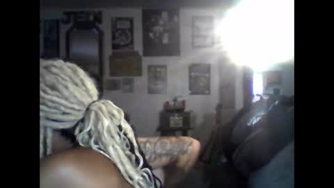 Snapshot of l3nababi92 chatting on October 2025 04:57:01 PM l3nababi92 online show from October 2025 04:57:01 PM