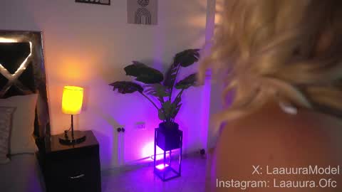 Only Fans  laauura online show from February 2025 10:26:02 PM