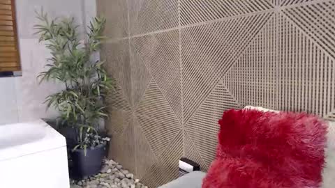 labrinthteasing online show from March 2026 12:31:02 PM