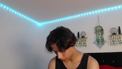 labrinthteasing online show from March 2026 07:25:01 PM