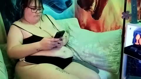 Snapshot of lacy_deville chatting on May 2026 10:04:02 PM lacy_deville online show from May 2026 10:04:02 PM