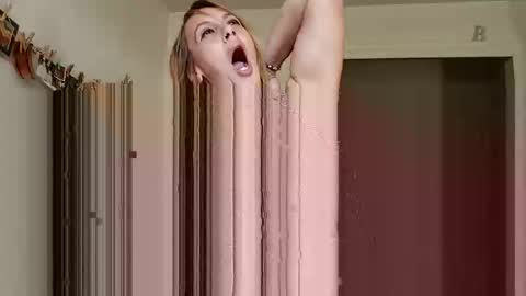 lacybell online show from December 2025 04:46:02 PM