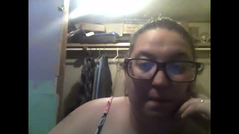 Snapshot of laddybuggie27 chatting on January 2025 08:22:02 PM Laddybuggie27 online show from January 2025 08:22:02 PM