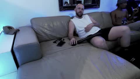 Hectic online show from February 2025 03:48:01 AM