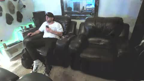 Hectic online show from October 2025 05:02:02 PM