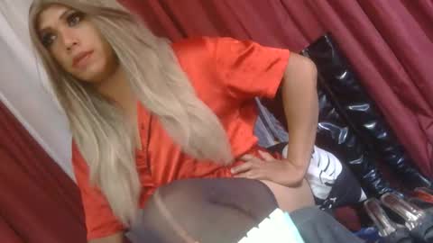 Snapshot of lady_athenax chatting on June 2026 11:37:02 AM Athena online show from June 2026 11:37:02 AM
