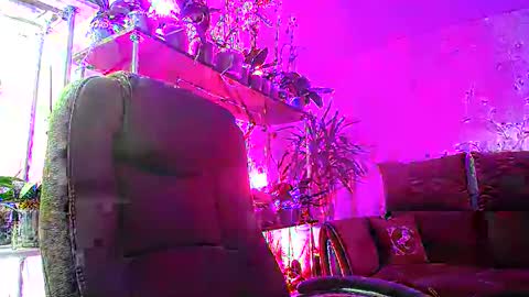 Lady Gloria online show from February 2025 05:09:02 AM