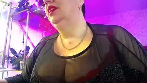 Lady Gloria online show from March 2026 06:28:01 AM