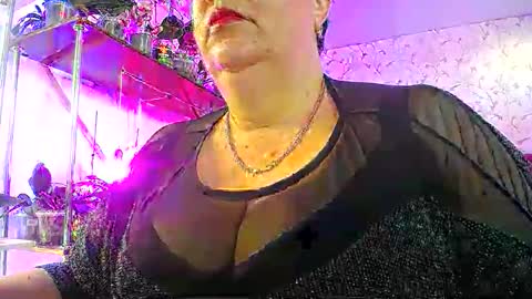Lady Gloria online show from May 2026 05:25:02 AM